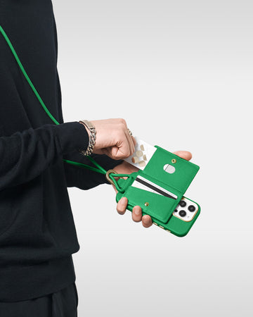 レザーストラップ + iPhoneケースセット - ジョリーグリーン