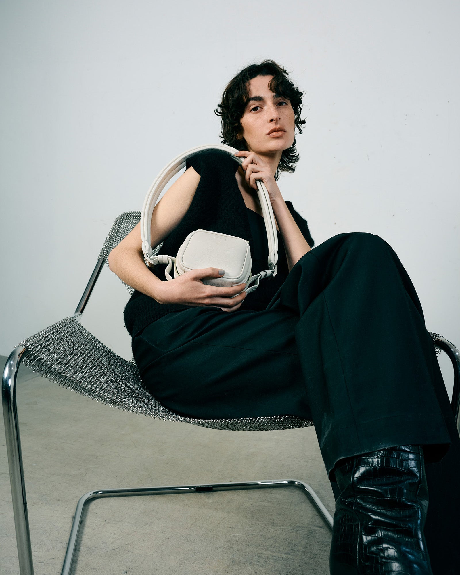 ウィークエンドショルダーカメラバッグ スモール - レザーショルダー