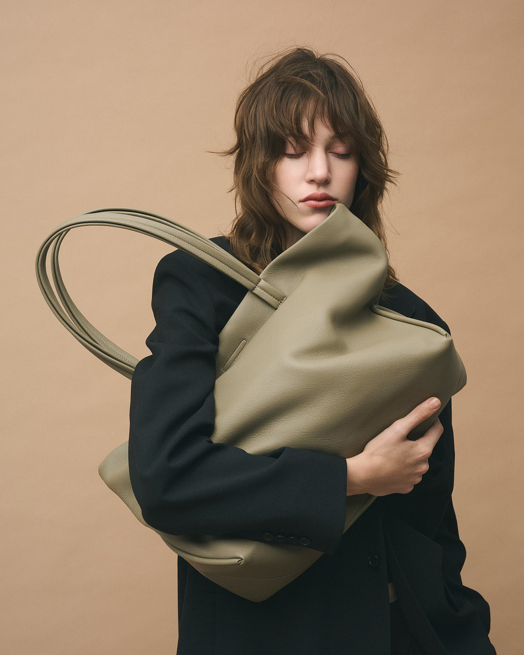 エッセンシャル デイリートート ラージ