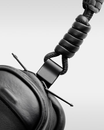 beautiful people × objcts.io MagWear headphone leather purse