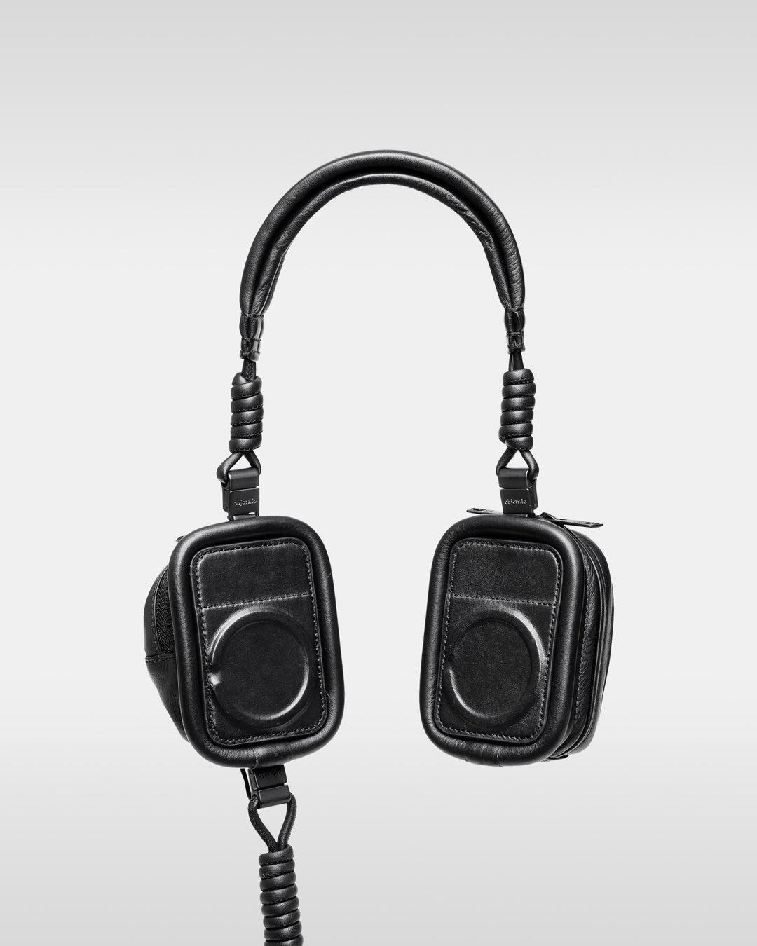 beautiful people × objcts.io MagWear headphone leather purse