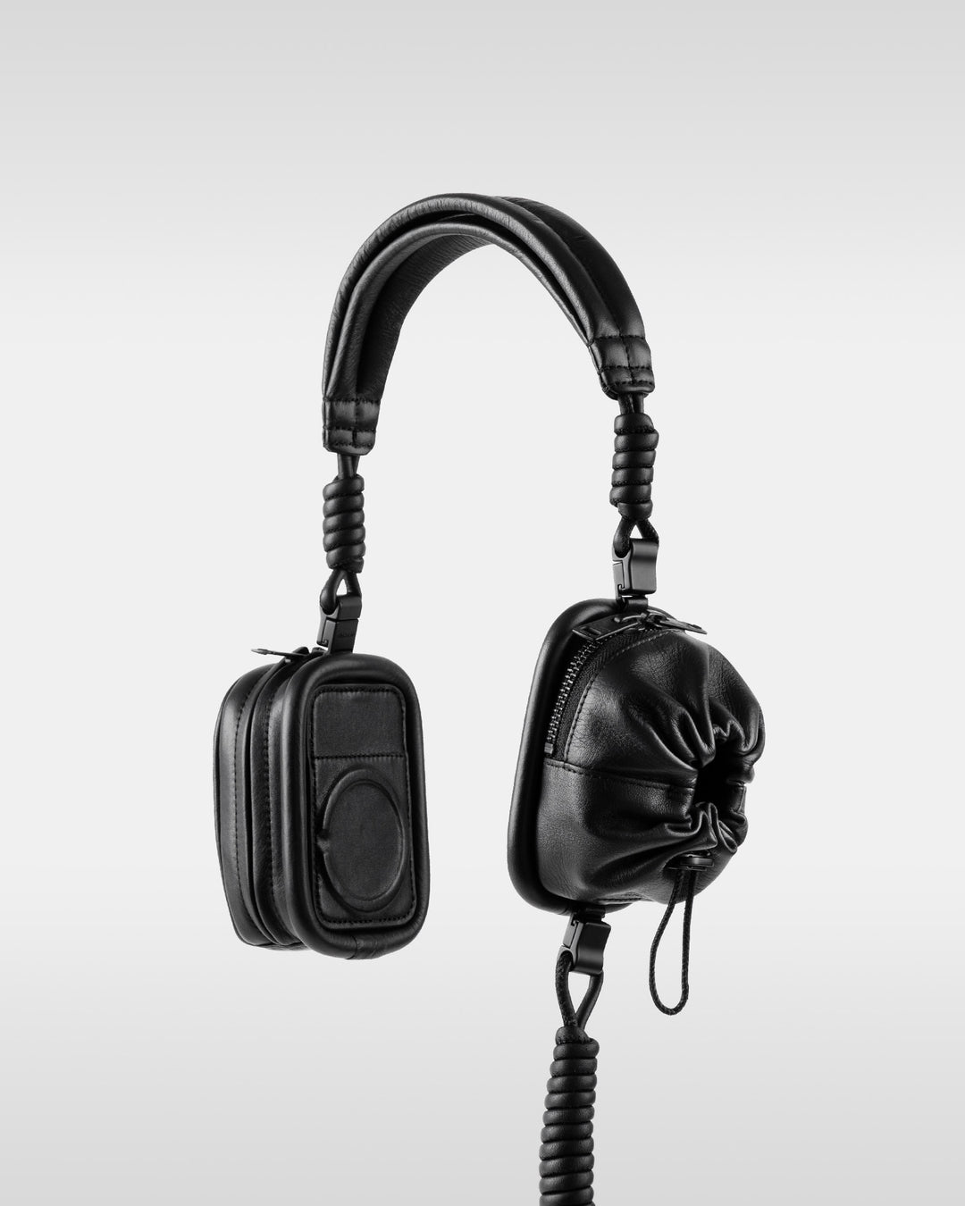 beautiful people × objcts.io MagWear headphone leather purse