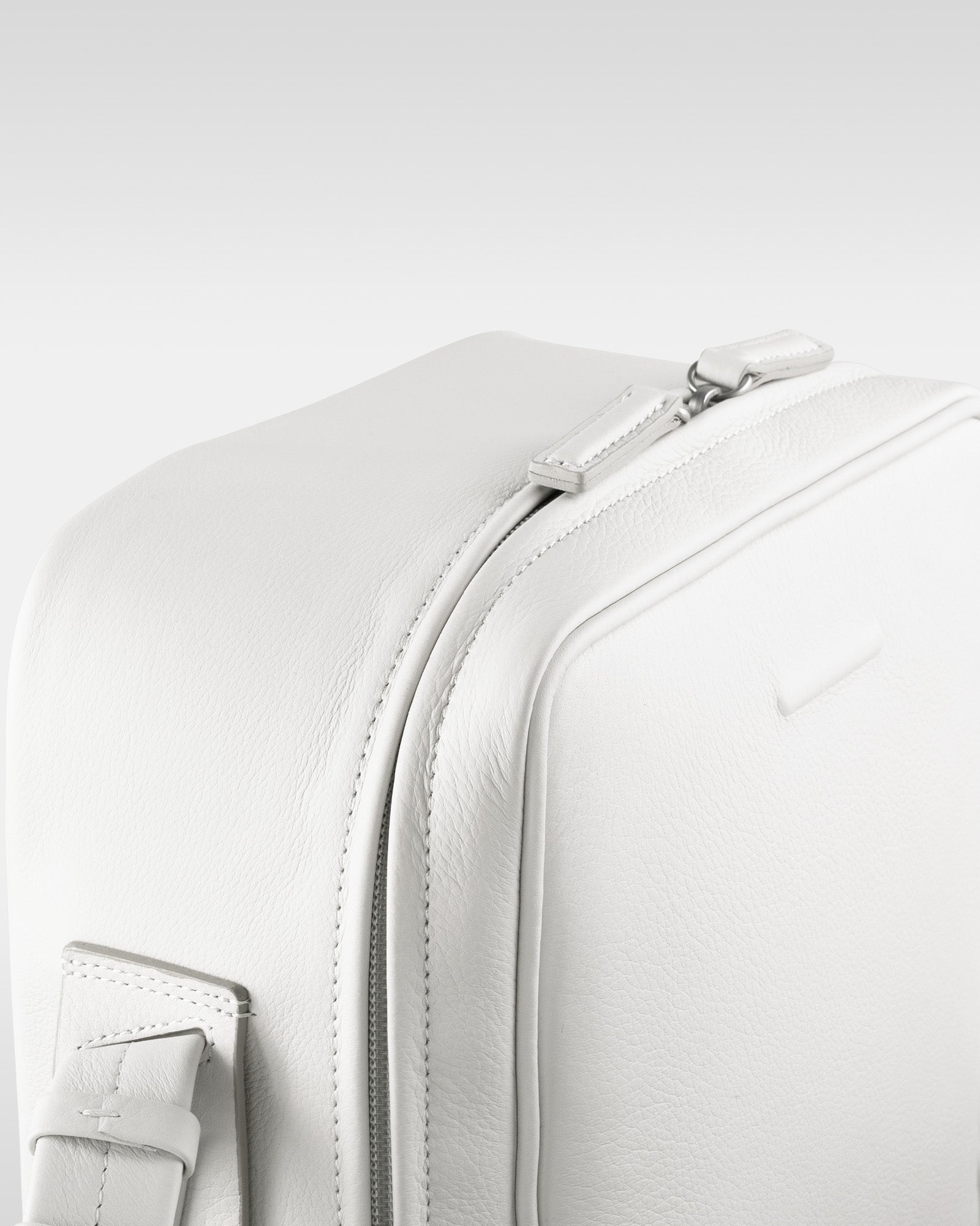 ウィークエンドショルダーカメラバッグ ラージ - レザーショルダー