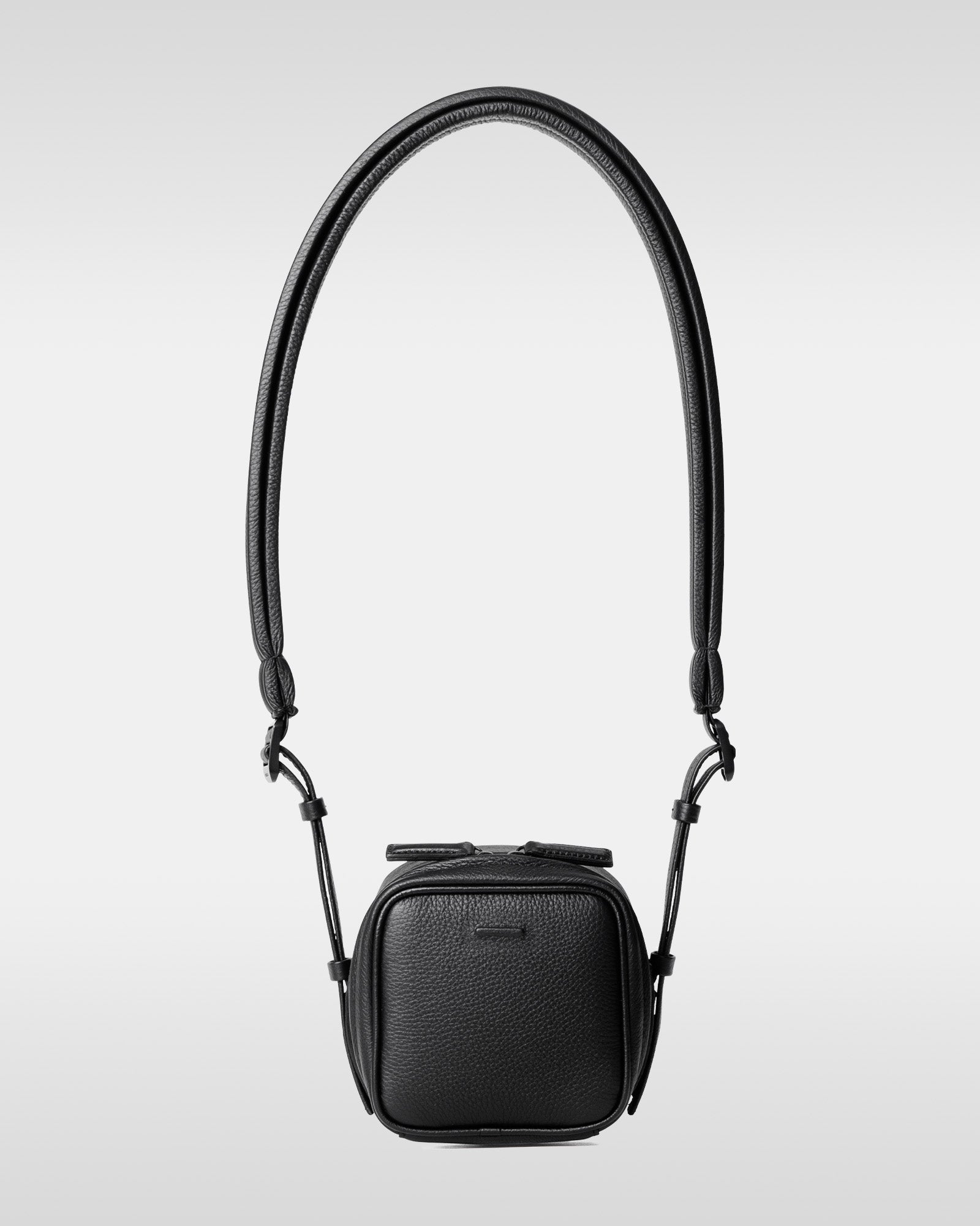 ウィークエンドショルダーカメラバッグ スモール - レザーショルダー