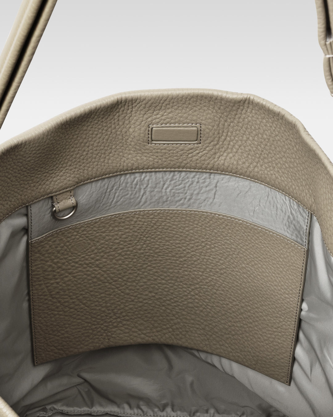 エッセンシャル デイリーホーボー ラージ