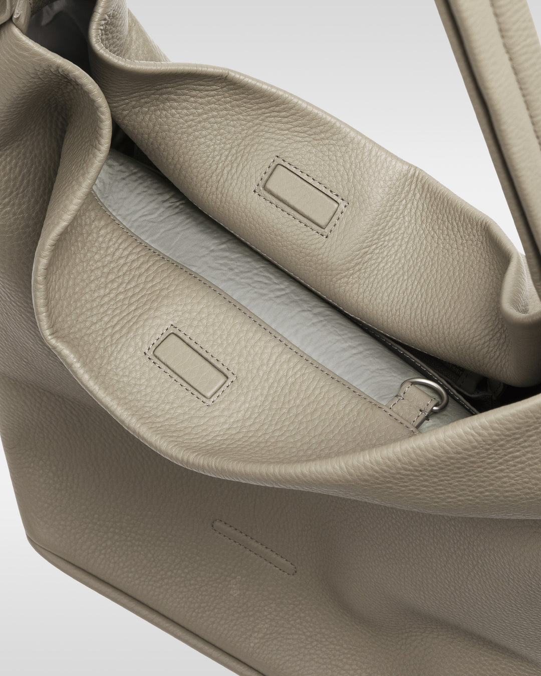 エッセンシャル デイリーホーボー ラージ