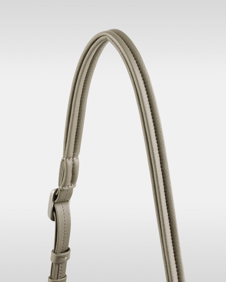 クッション性に優れたストラップ