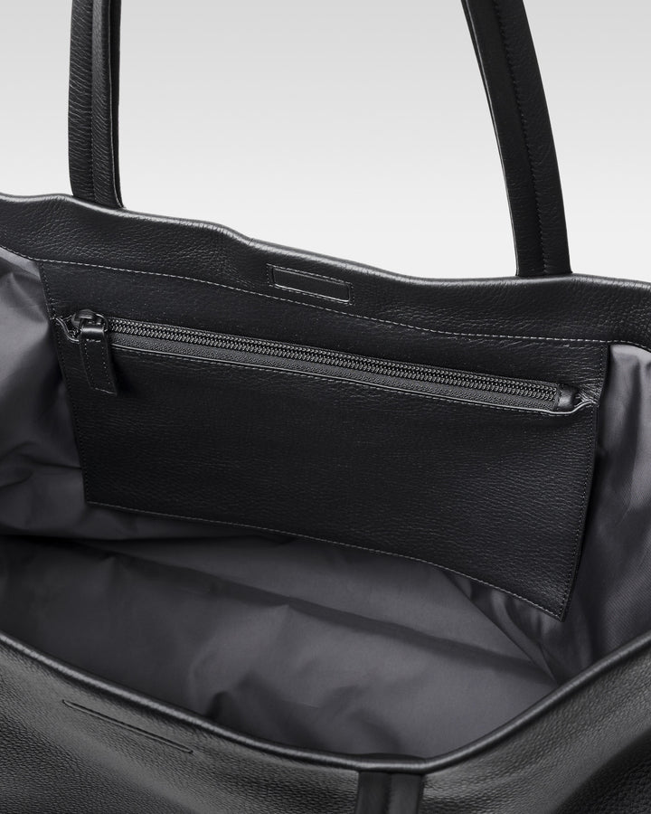 内装ポケット搭載