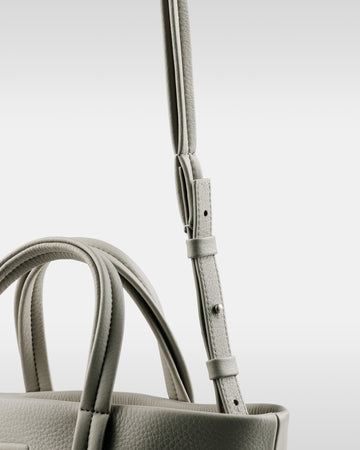 エッセンシャル デイリートート ミニ