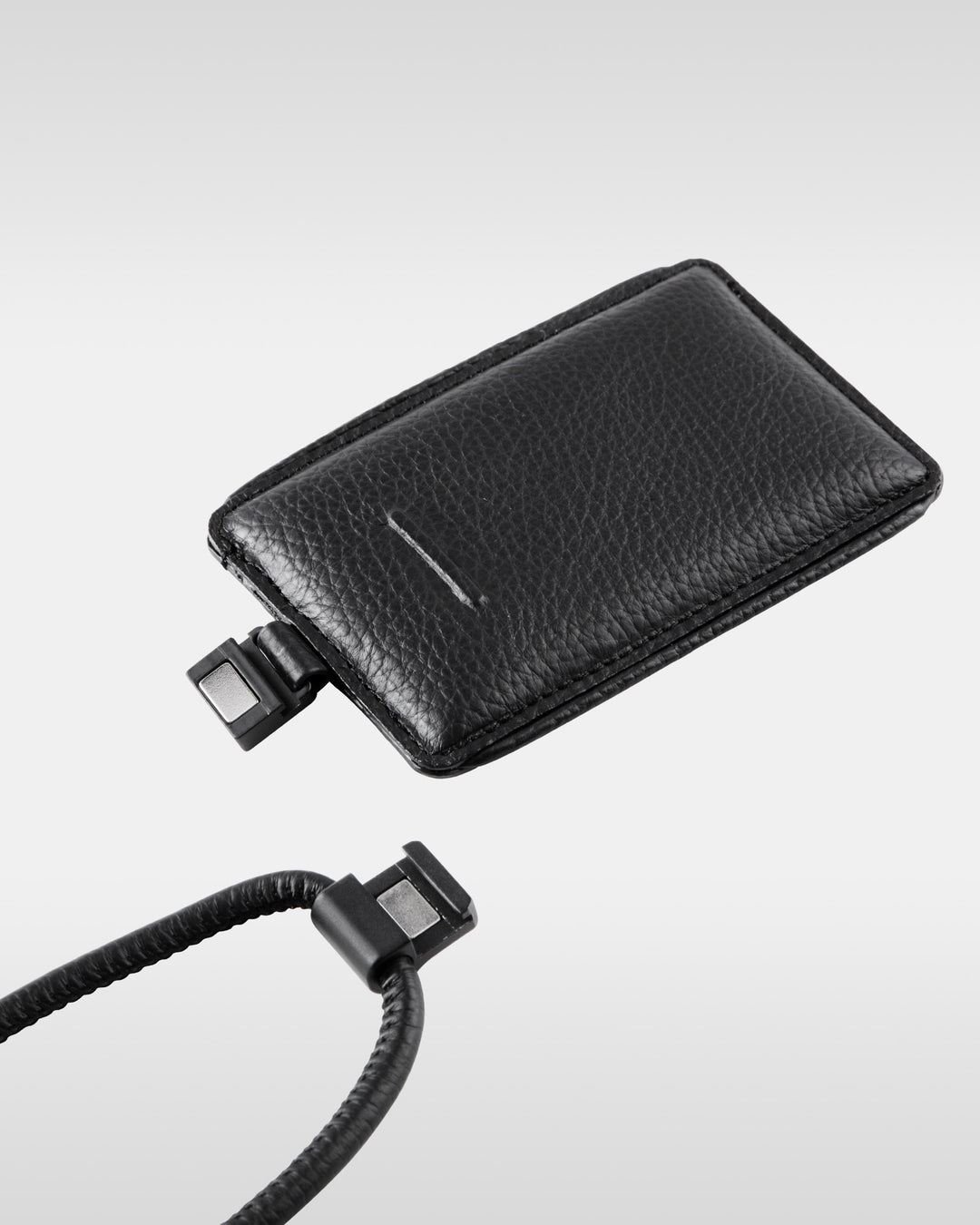 デタッチャブルストラップ付iPhoneアクセサリー - ブラック