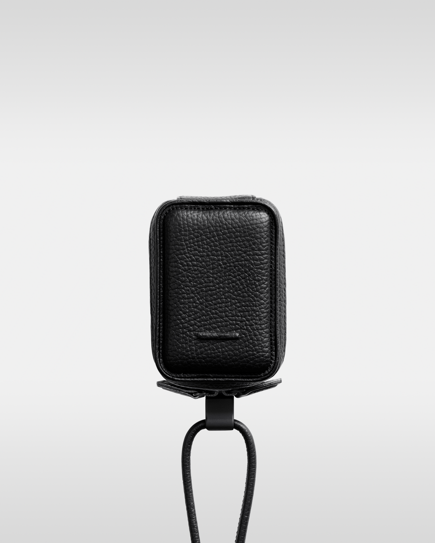 脱着ストラップ付iPhoneアクセサリー ブラック – objcts.io 脱着ストラップ付iPhoneアクセサリー ブラック – objcts.io