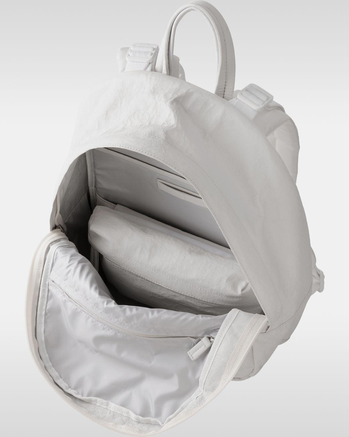 meanswhile × objcts.io ダイニーマ®レザー-Daypack 