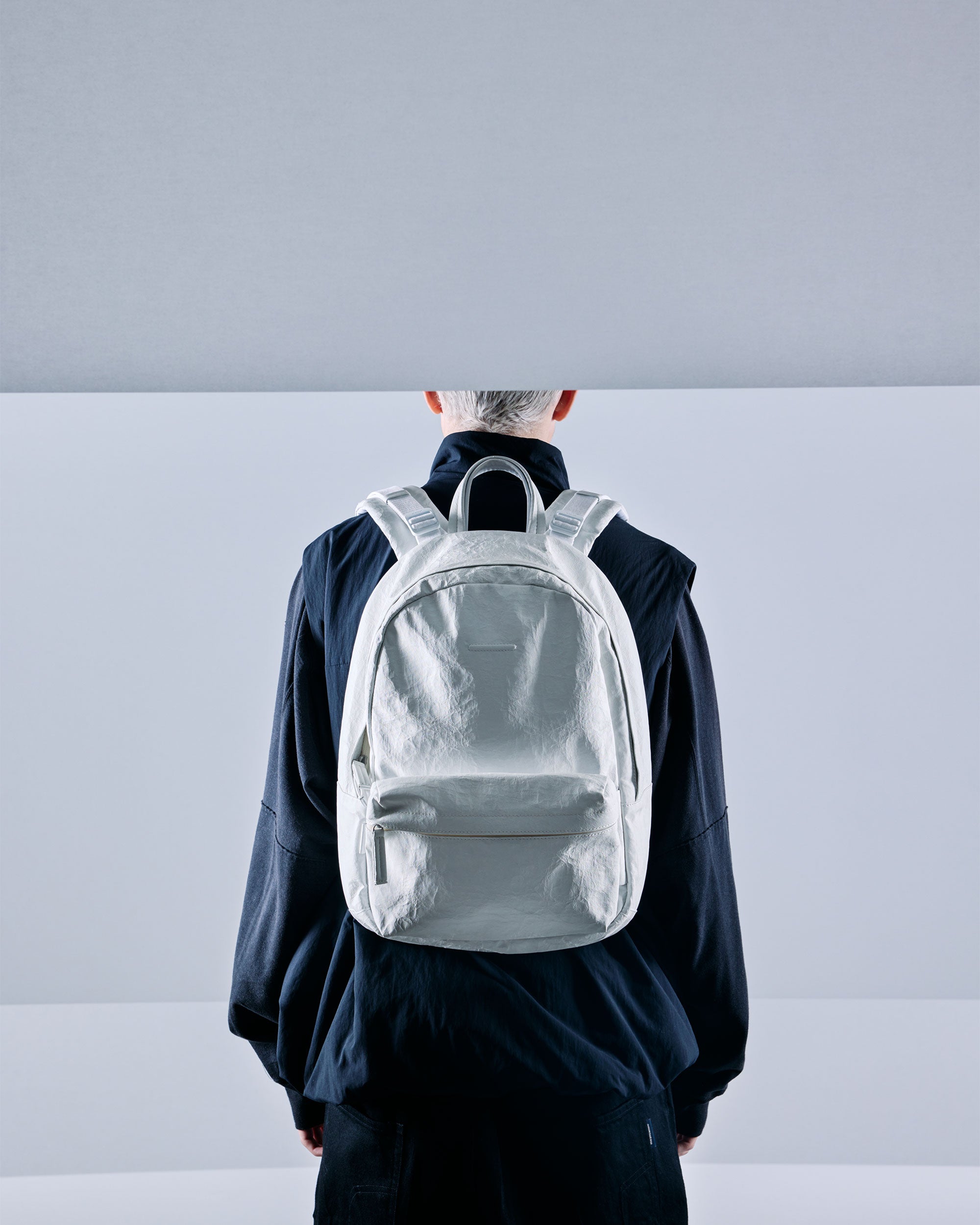 meanswhile × objcts.io ダイニーマ®レザー-Daypack 