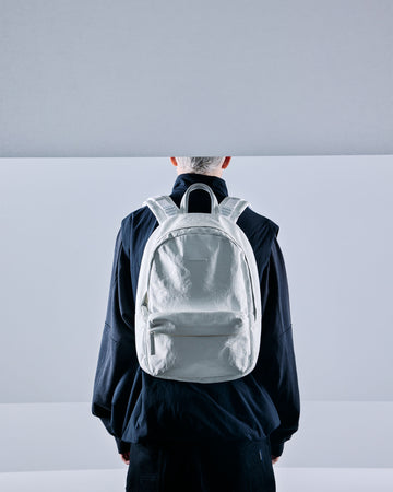 meanswhile × objcts.io ダイニーマ®レザー-Daypack "Common"