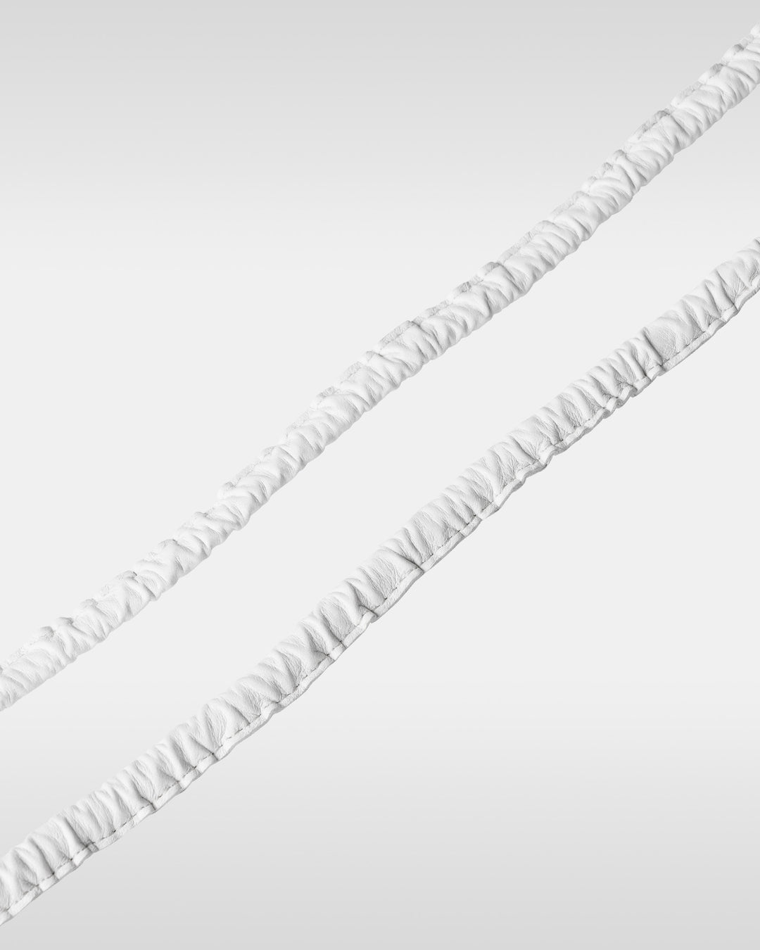 デタッチャブルストラップ付iPhoneアクセサリー objcts.io × meanswhile ダイニーマ®レザーウォレット - ホワイト