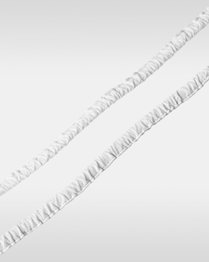 身体に馴染むバンジーストラップ