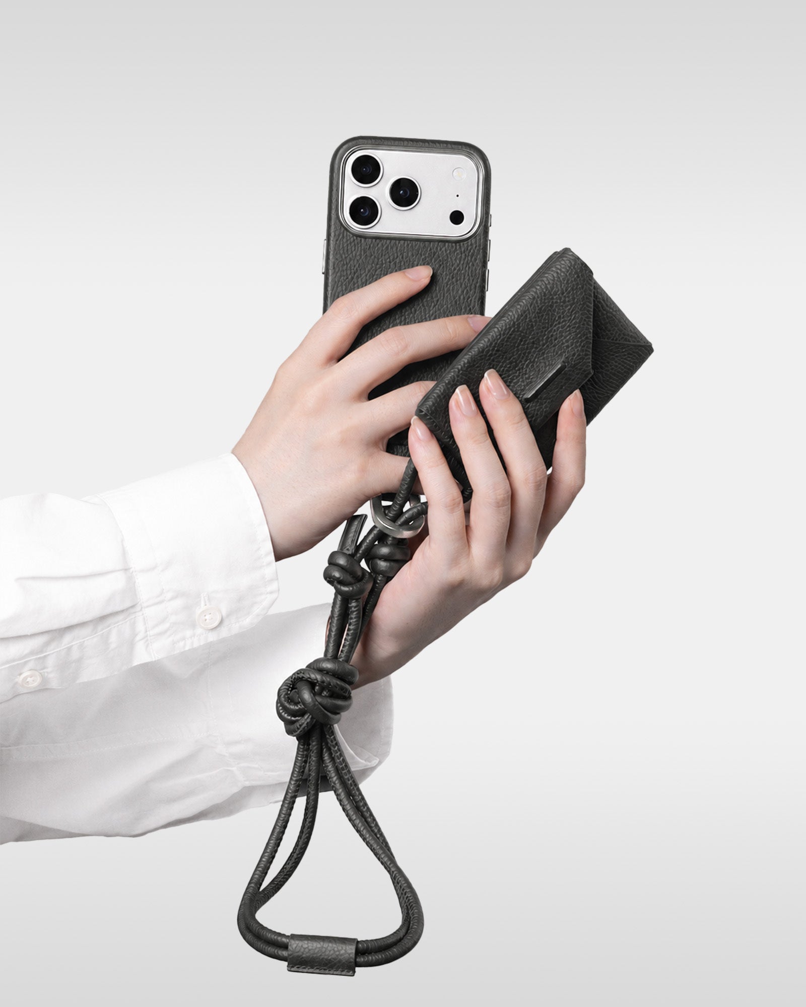 レザー製iPhoneケース セット / ストラップ付スマホケース / スマホ