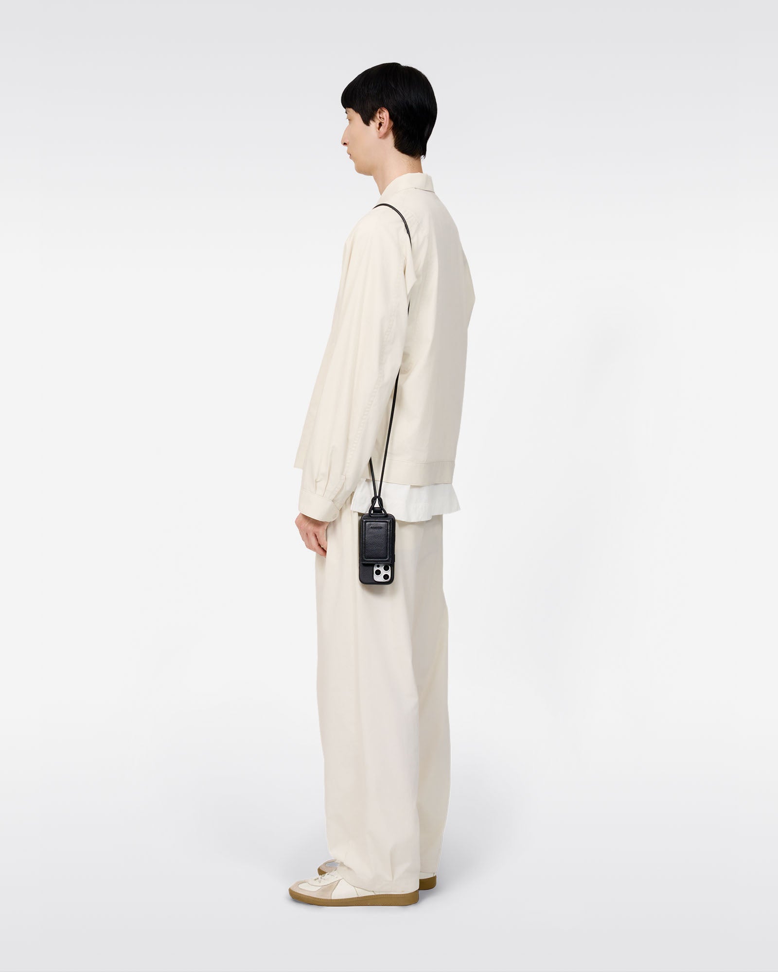 レザー製 iPhoneケース セット / ストラップ付スマホケース / スマホ