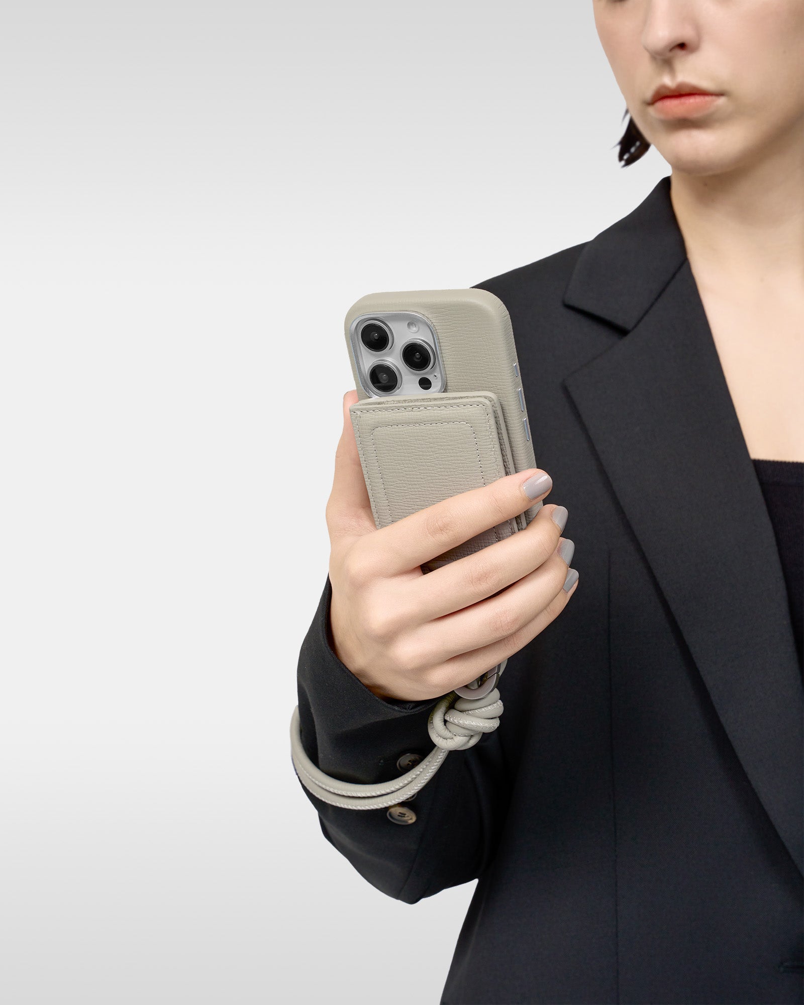 レザー製 iPhoneケース セット / ストラップ付スマホケース / スマホ