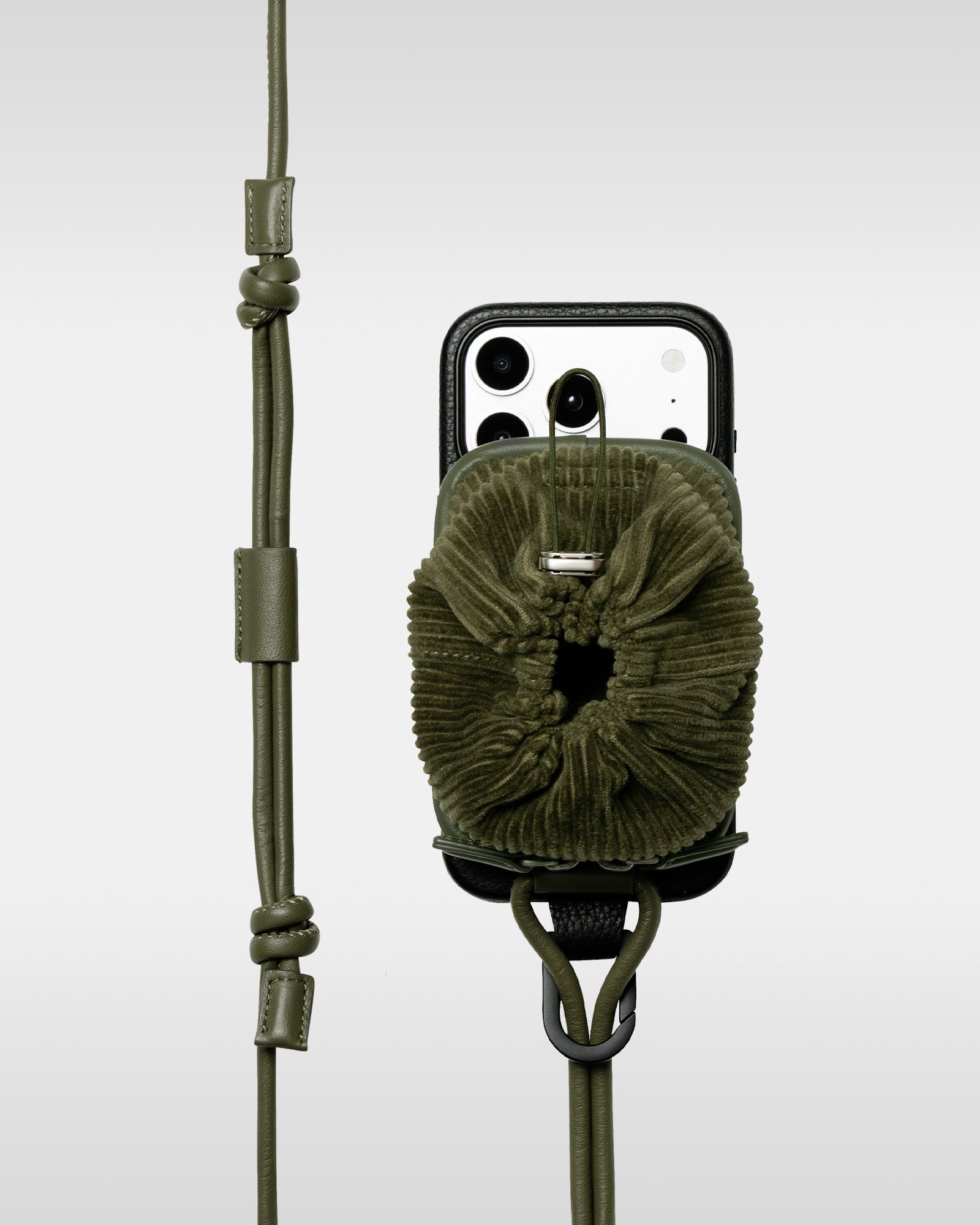 leatherstrap_iPhonecase-